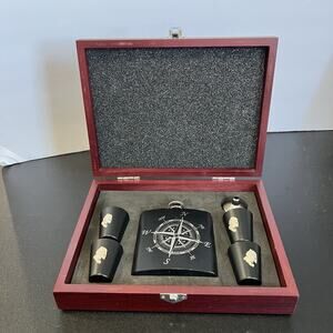 Anderson Island 1841 Black compass 6 oz flask with shot glasses